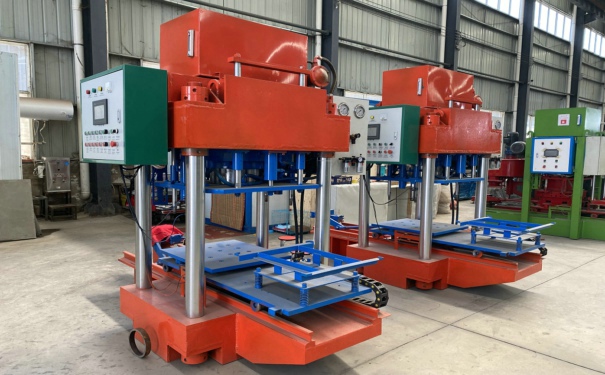 免拆模板設(shè)備多少錢?其產(chǎn)品質(zhì)量決定著廠家的生存和發(fā)展